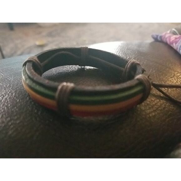 Adjustable Rasta Reggae Bracelet Multicolor - Picture 8 of 13